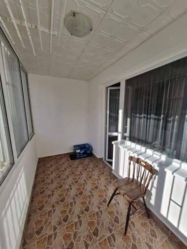 Închiriere - Apartament în Văzrajdane,  Burgas