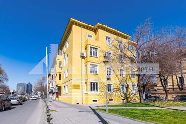 Продажба - Апартамент в Център,  Пловдив