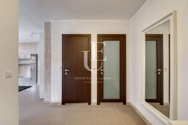 Închiriere - Apartament în Simeonovo,  Sofia