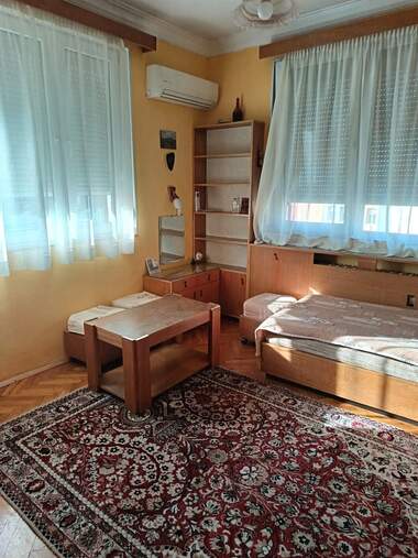 Продажба - Апартамент в Център,  София