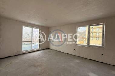 For sale - Apartment in Pchelina,  Varna