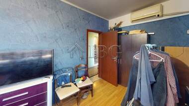 Vânzare - Apartament în Koșarița,  Burgas
