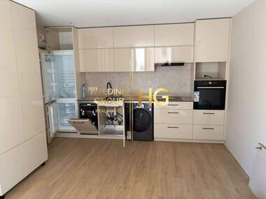 Продажба - Апартамент в Бриз,  Варна