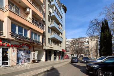 Vânzare - Apartament în Țentăr,  Burgas