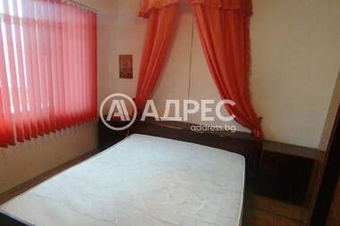 Vânzare - Apartament în Hale,  Iambol