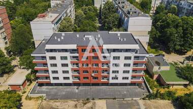 Продажба - Апартамент в Сторгозия,  Плевен