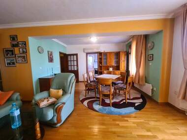Satış - Apartman olarak Centar,  Haskovo