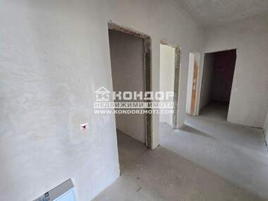 Vânzare - Apartament în Center,  Plovdiv