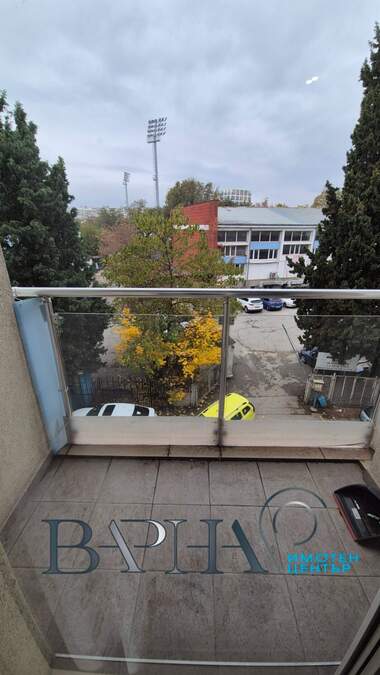 For rent - Apartment in HEI,  Varna