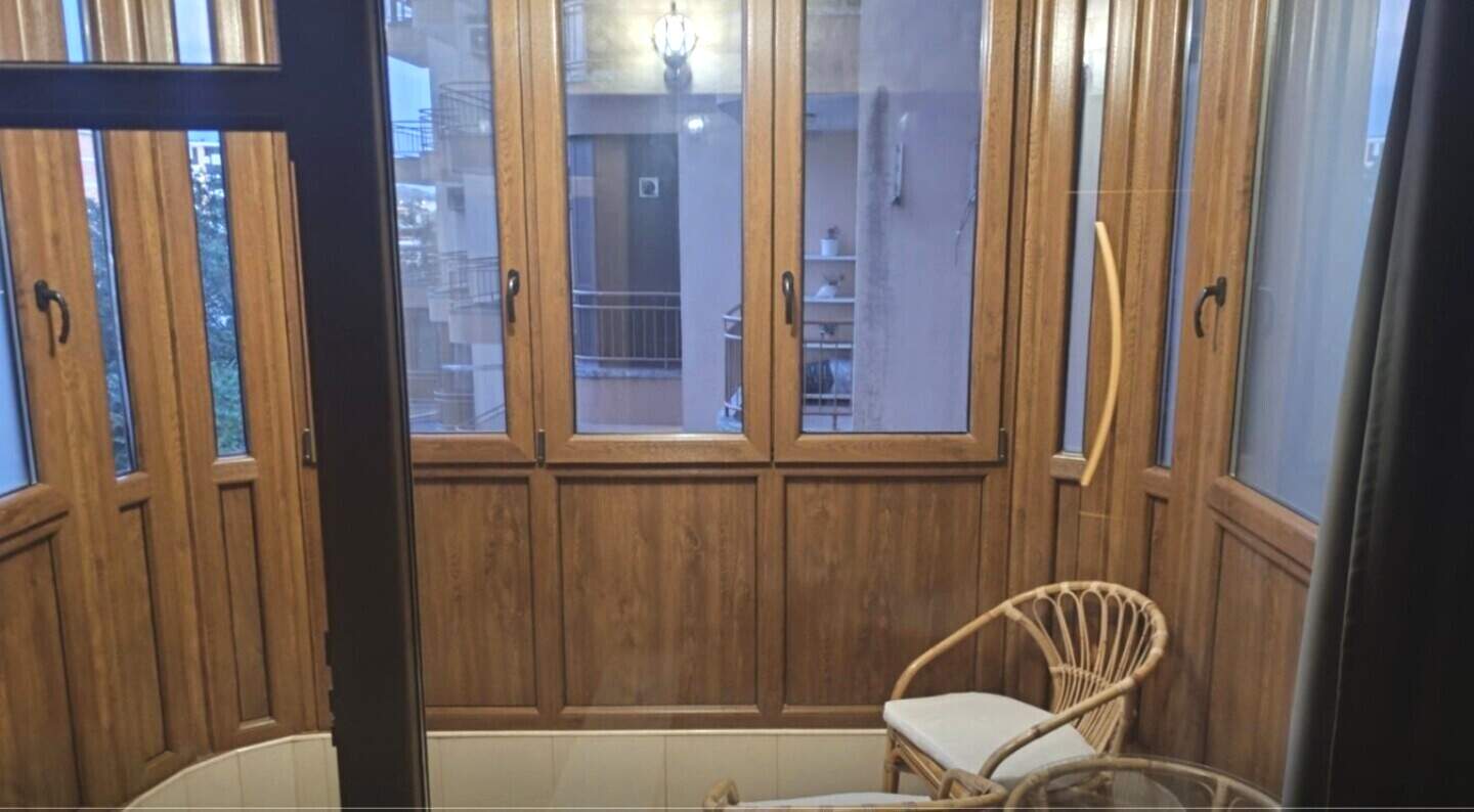 Cu două camere Apartament în Văzrajdane 1, Varna – fotografia 10