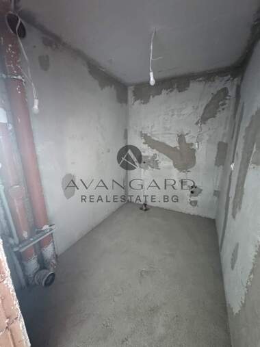 Продажба - Апартамент в Остромила,  Пловдив