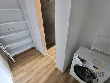 Miete - Wohnung in Izgrew,  Burgas