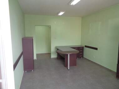 For rent - Office/Store/Beauty saloon/Dental office in Centar,  Targovishte
