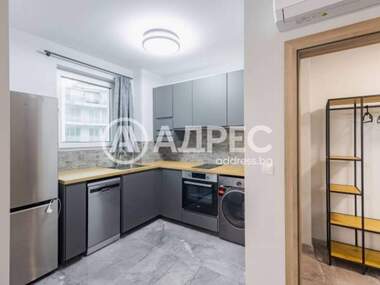 Vânzare - Apartament în Sfinții Constantin și Elena,  Varna