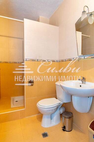 Продажба - Апартамент в Център,  Шумен