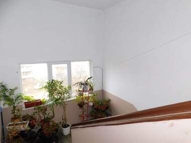 Verkauf - Wohnung in Zentar,  Targowishte