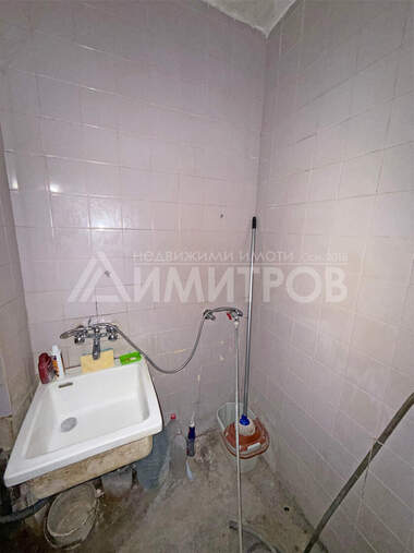 Продажа - Квартира в Нови Пазар,  Шумен