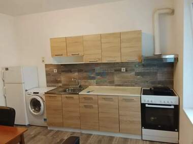Satış - Apartman olarak Poduiane,  Sofia
