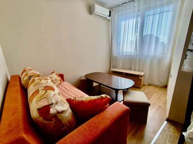 Miete - Wohnung in Kolhozen pazar,  Warna
