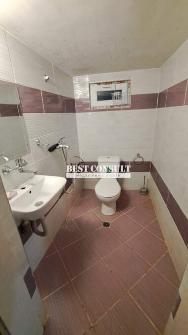 Închiriere - Apartament în Hășove,  Ruse