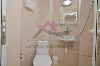 Închiriere - Apartament în VINS - Ceerven ploștiad,  Varna