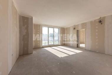Продажба - Апартамент в Гранд Мол,  Варна
