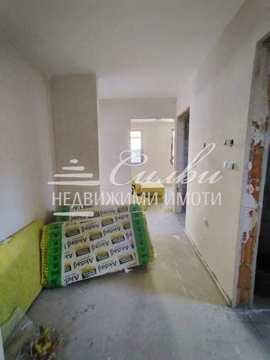 Продажба - Апартамент в Пети полк,  Шумен