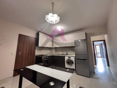 Miete - Wohnung in Kolhozen pazar,  Warna