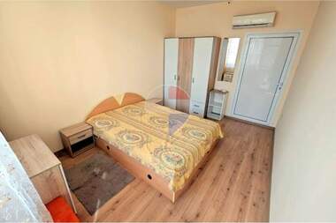 Miete - Wohnung in Pobeda,  Warna