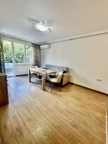 Verkauf - Wohnung in Liatno kino Trakia,  Warna