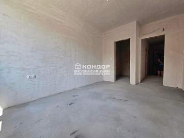 Vânzare - Apartament în Kărșiaka,  Plovdiv