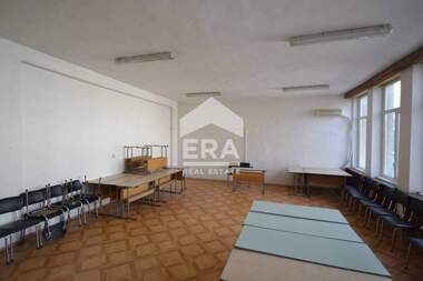 Închiriere - Birou în Țentăr,  Haskovo