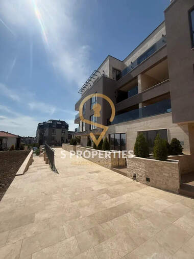 Vânzare - Apartament în Briz,  Varna