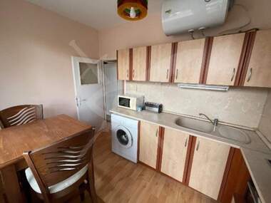 For sale - Apartment in Iujen,  Plovdiv