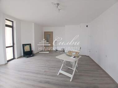 Vânzare - Apartament în Tombul Djamia,  Șumen