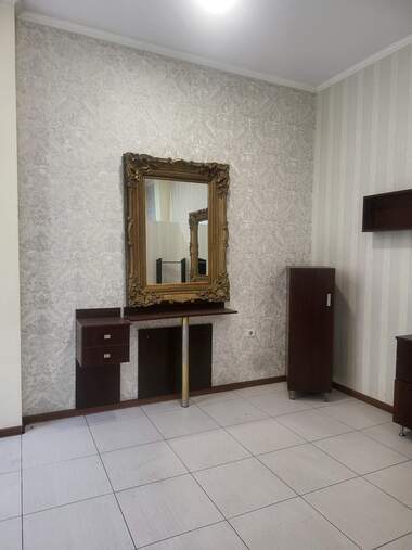 Vânzare - Salon de frumusețe/Birou/Magazin/Depozit/Cabinet de stomatologie în Idealen țentăr,  Pazardjik