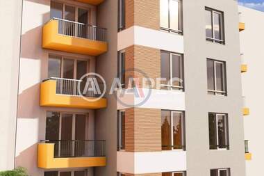 Продажа - Квартира в Колхозен пазар,  Варна