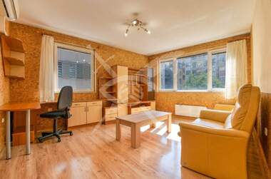 Satış - Apartman olarak Strelbishte,  Sofia