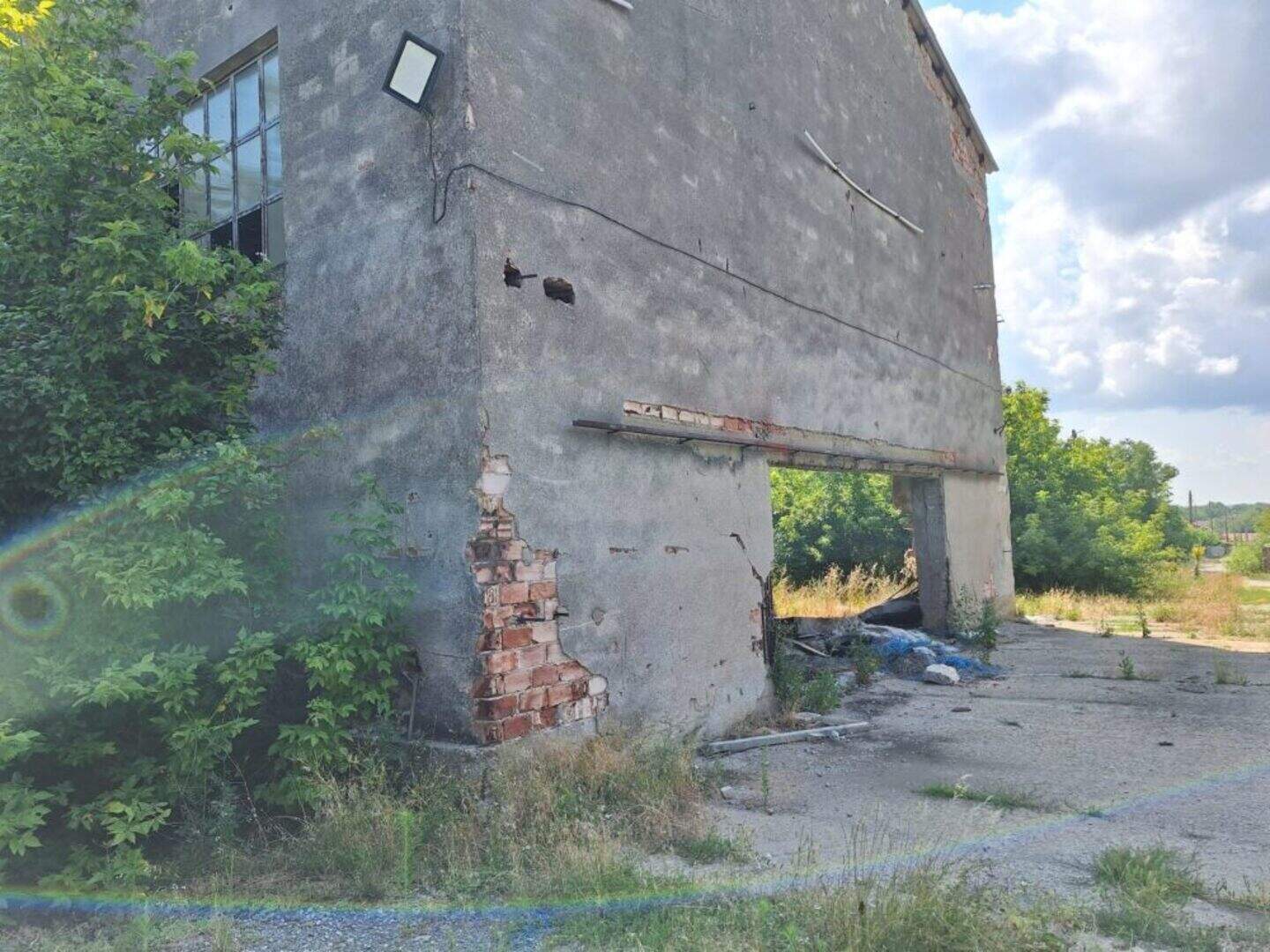 Industriegebäude in Gorsko Sliwowo, Lowech – Foto 2