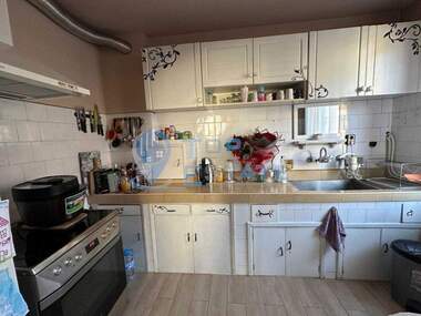 For sale - Floor of a house in Centеr,  Veliko Tarnovo