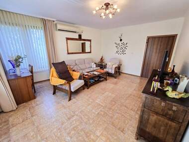 Vânzare - Apartament în Nesebăr,  Burgas