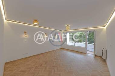 Satış - Apartman olarak Strelbishte,  Sofia