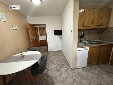 Închiriere - Apartament în Wider Center,  Pleven