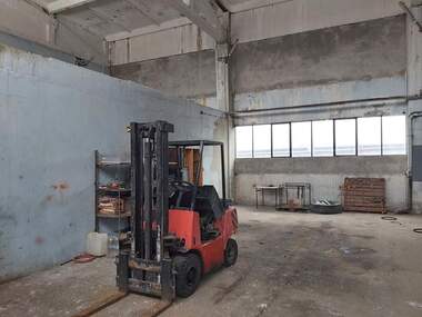 Miete - Autowerkstatt/Industriegebäude/Lagerhalle/Lager in Iasen,  Plewen