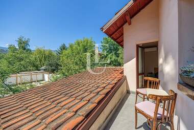 For sale - House in Vitosha,  Sofia
