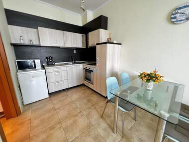Vânzare - Apartament în Nesebăr,  Burgas