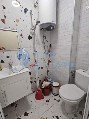 For rent - Office in Kartala,  Veliko Tarnovo