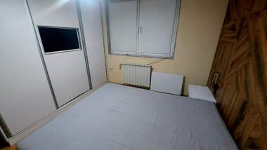 Miete - Wohnung in Kamenni,  Haskowo