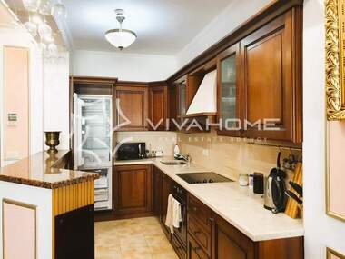 For sale - Apartment in k.k. Chayka,  Varna