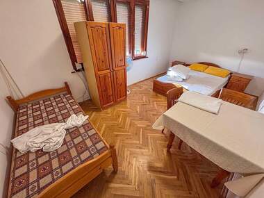 Închiriere - Apartament în Sarafovo,  Burgas